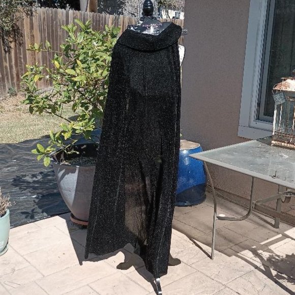 ❤️4 for $20 Black Adult Renaissance Velvet Vampire Halloween Cape Full Length - Picture 3 of 3